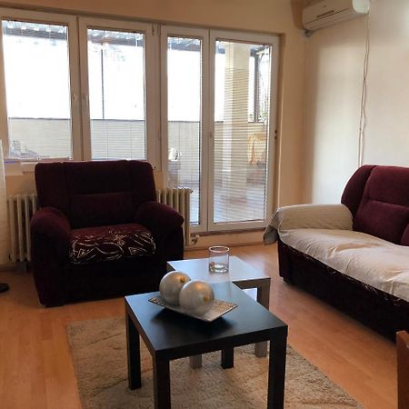 Rooftop Square Vanilla سكوبجي المظهر الخارجي الصورة